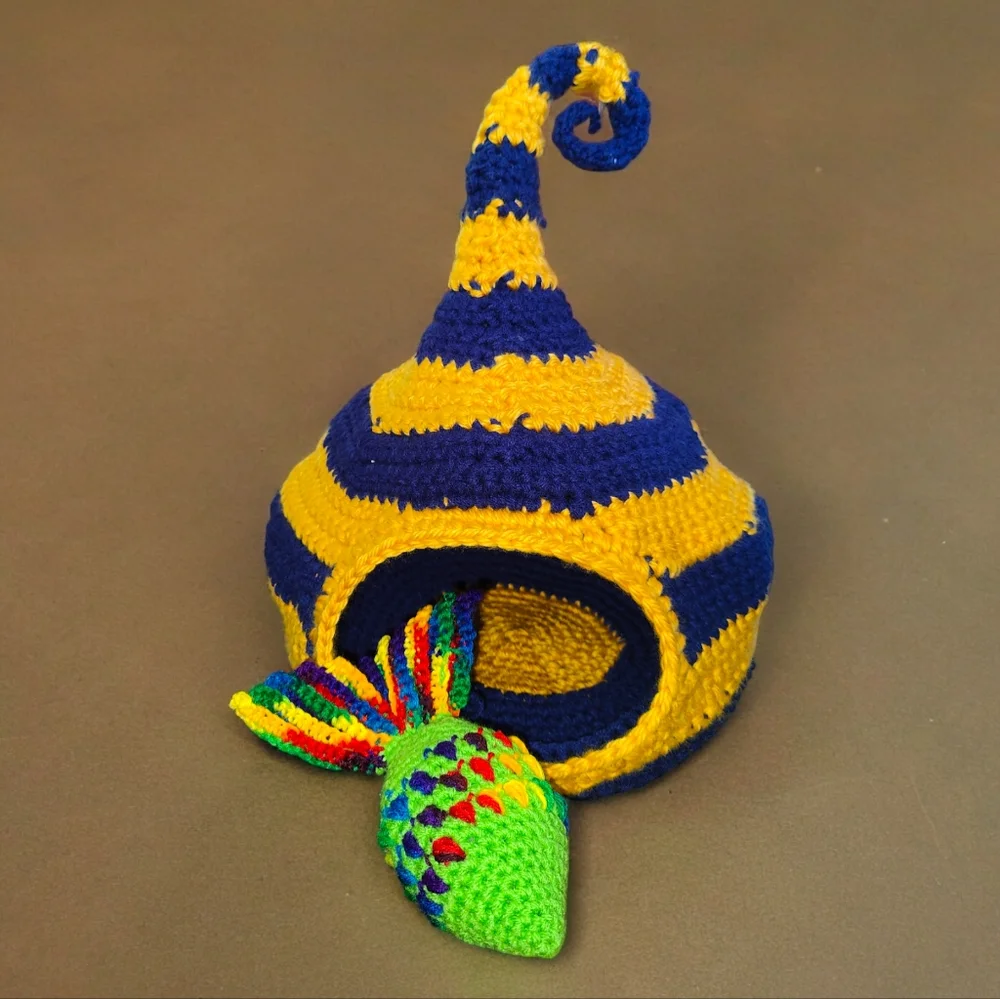 Handmade Crochet Fairy Elven Cat / Small Pet Bed and Toy